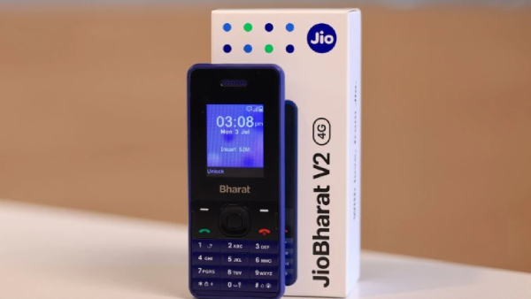  Reliance Jio has launched new Pocket-Friendly mobile JioBharat V2 