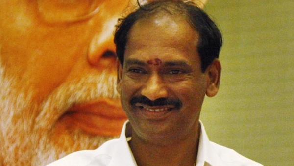 Puducherry BJP president Saminathan has been threatened by a mob in a WhatsApp video call Puducherry BJP president Saminathan has been threatened by a mob in a WhatsApp video call
