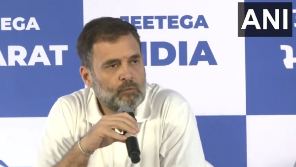  Prime Minister Modi is involved in the Adani Group scams - Congress MP Rahul Gandhi 