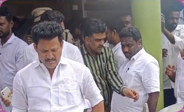 Tamilnadu School Education minister Anbil Mahesh will undergo Angiography 