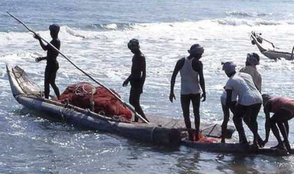 10 Tamil Nadu fishermen arrested by Sri Lankan Navy 