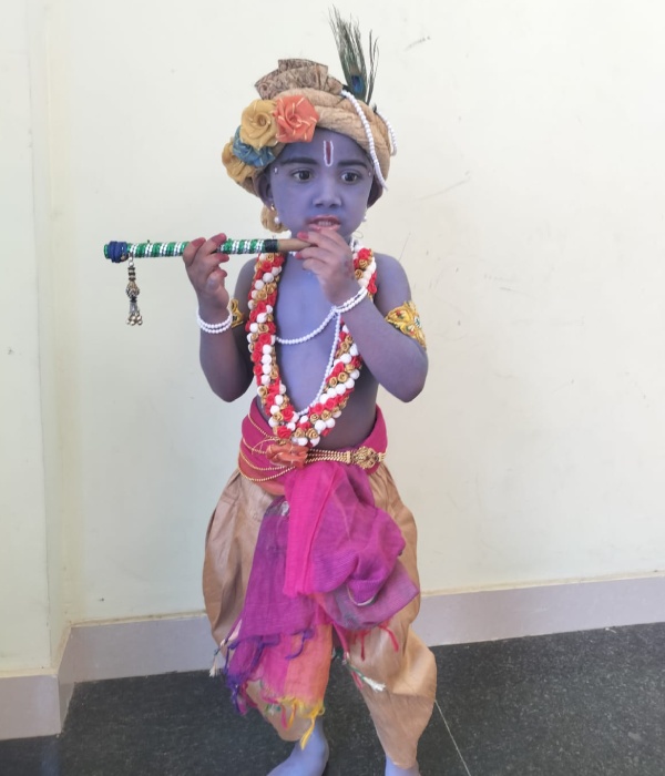 எஸ்.. ஆயுஸ்மான் a