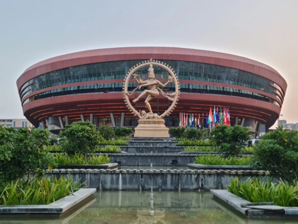 Chidambara Ragasiyam, Natarajar cosmic dance, The symbolism of Nataraja, the Cosmic Dancer, 