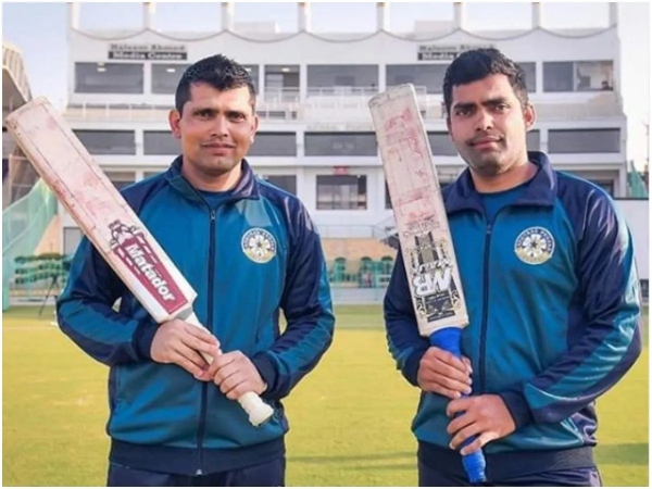 What is the relationship between Babar Azam and akmal brothers? 
