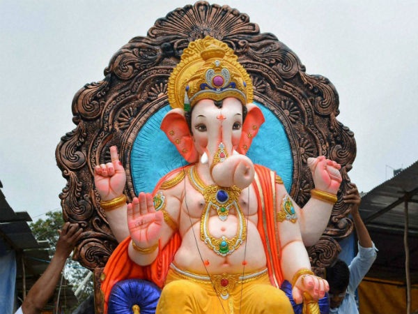Vinayagar Chaturthi: Difference Between Ganpati Idols With Thumbikkai On Right, Left, And Straight 