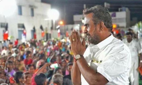 SP Velumani brother son marriage, so he gave Invitation to the party executive directly from town to town! SP Velumani brother son marriage, so he gave Invitation to the party executive directly from town to town!