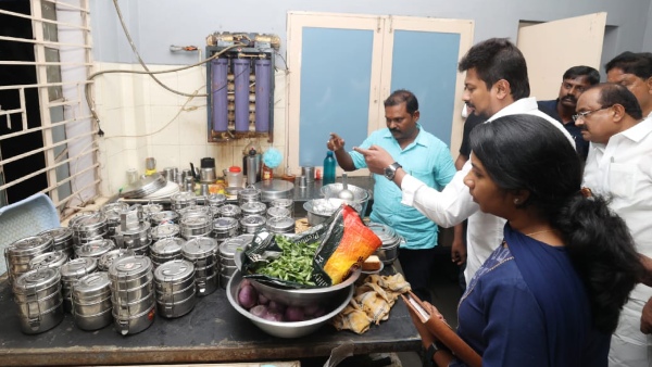 Minister Udhayanidhi Stalin order to suspend hostel warden in krishnagiri after sudden inspection 