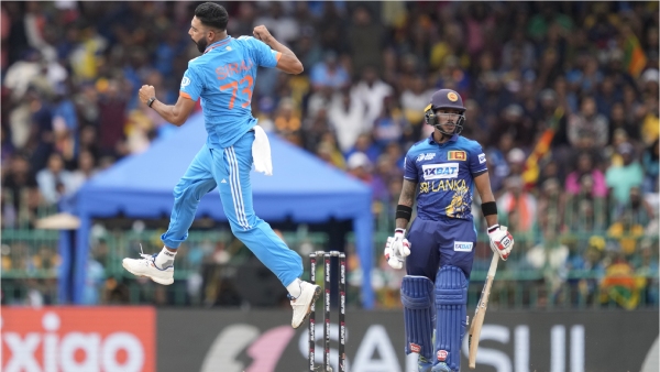 India vs Srilanka final: Kohli gave a epic reaction amid the Siraj bowling and wickets 