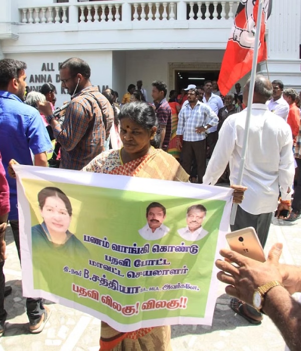 Who is admk former mla t nagar sathya who is raided by dvac today