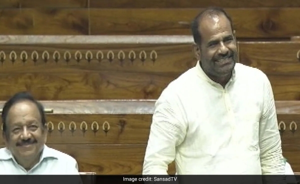 Harsh Vardhan, who was seen grinning when a BJP MP was abusing a member of parliament, clarifies 