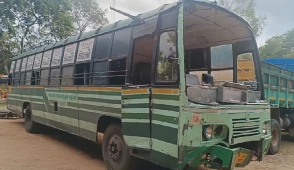 Madurai to Theni government bus driver dies after jumping from bus 