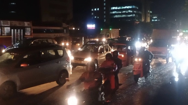  Quarterly holiday: Heavy traffic jam in Chennai Perungalathur