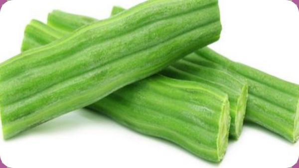 Do you know Health Benefits of Drumstick Seed Oil and Do you know How to Cook Drumstick Leaves Gravy