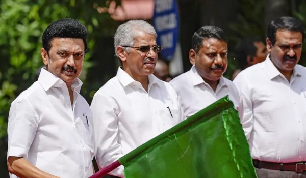 Tamil Nadu has become one of the largest manufacturers of Electric Vehicles sold this year Tamil Nadu has become one of the largest manufacturers of Electric Vehicles sold this year