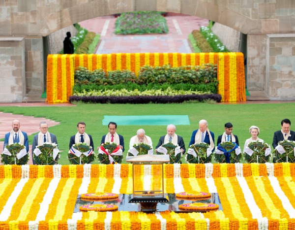  Why PM Modi gifted Khadi scarf to G20 leaders at Rajghat in Delhi? 2 reasons here