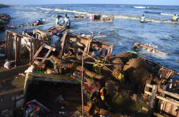 Ganesha idols lined up along the banks of Chennais Pattinappakkam beach 