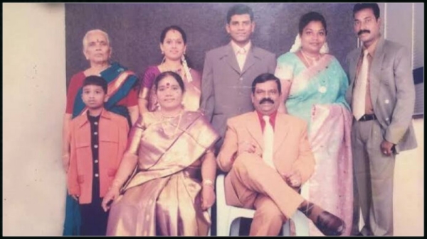 actor Vinu Chakraborty family photos of have been released on the internet 