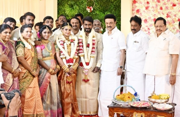 Dmk mla Thangapandian has never spend own purpose even 1 rupee from his monthly salary Dmk mla Thangapandian has never spend own purpose even 1 rupee from his monthly salary