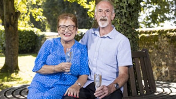 70-year-old Woman in UK wins lottery to recieve 10 lakh rupees per month for 30 years 70-year-old Woman in UK wins lottery to recieve 10 lakh rupees per month for 30 years