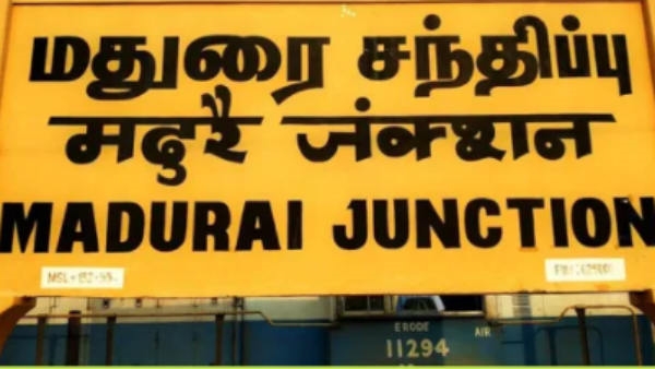 Madrai Incident and aiadmk councilor thanks Chief Minister MK Stalin in Rangoli for Magalir Urimai thogai scheme 