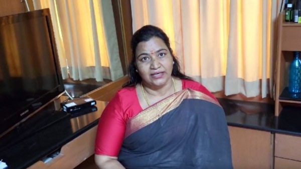 Dindigul DMK Women Councilors In-fight with Social Media Posts 