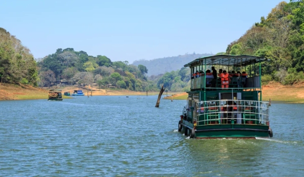 if you want to go to Vagaman, Thekkady, Munnar, Idukki Dam, Kodaikanal, dont miss theni train 