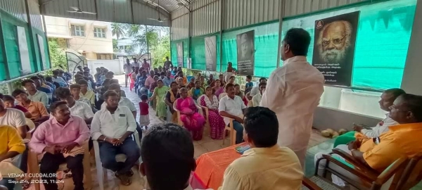 Important wickets out in Pmk! Administrators jumped to Velmurugan party! 