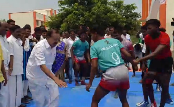 Minister Ponmudi played kabaddi in the field with players 