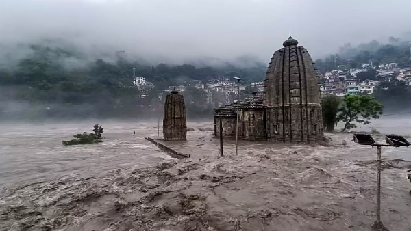IIT Director says that Landslides, cloudbursts in Himachal because of Non vegetarians 
