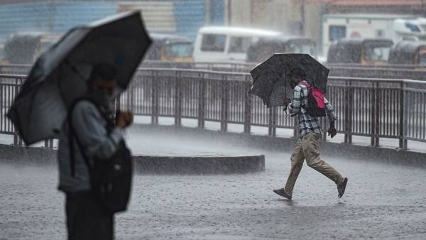 Heavy rain in 9 districts of Tamil Nadu today - Chennai Meteorological Center Heavy rain in 9 districts of Tamil Nadu today - Chennai Meteorological Center