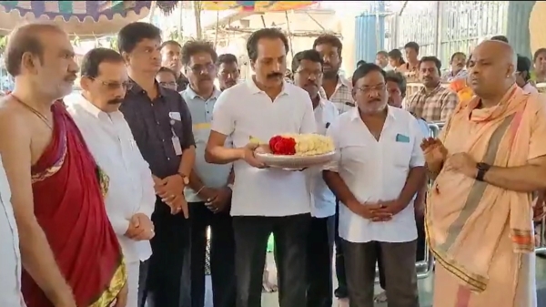 Aditya L1 launch today ISRO chief S Somnath prays Chengalamma Parmeshwari mandir Aditya L1 launch today ISRO chief S Somnath prays Chengalamma Parmeshwari mandir