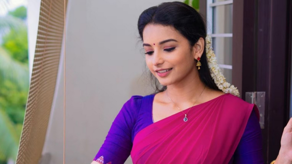 Actress Lavanya has released a shooting spot video in Pandian Stores serial Actress Lavanya has released a shooting spot video in Pandian Stores serial