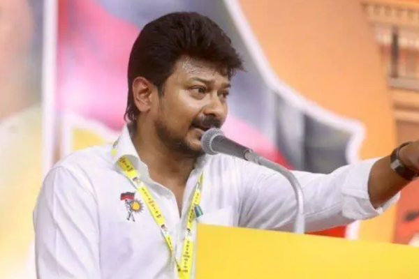 Pa Ranjsith supports udhayanidhi stalins words calling for eradication of Sanatana Dharma 