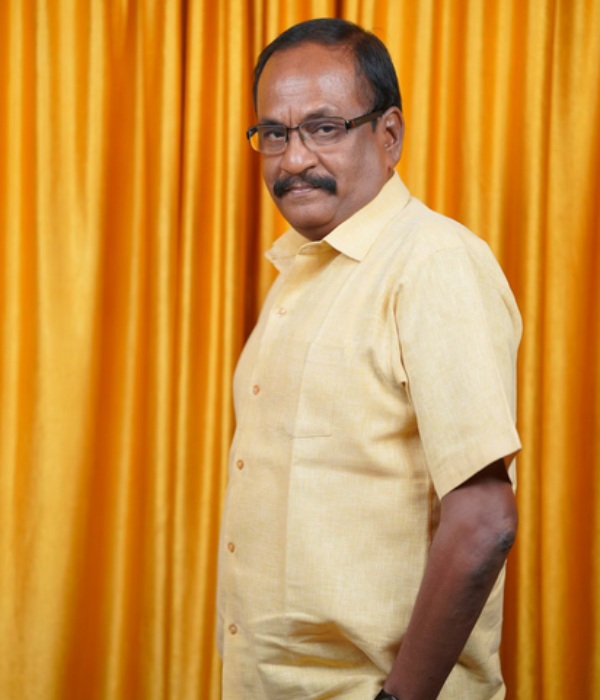 Actor Robo Shankar says that Marimuthu has no bad habits 