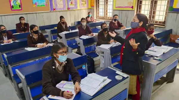 Uttar Pradesh Government conducts the Nipun Assessment Test for the improvement of government schools 