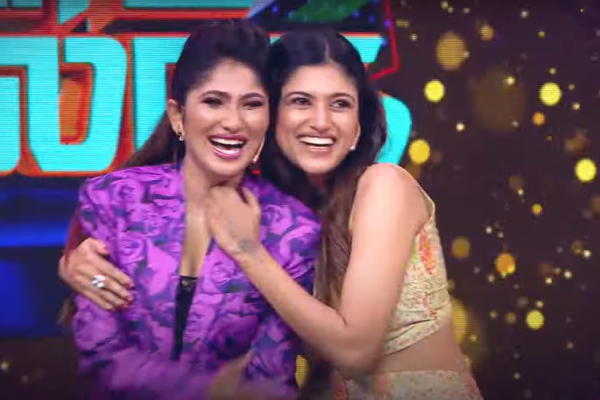 star music season 4 on 17th September 2023 promo 1 participating as contestants Oviya and Julie star music season 4 on 17th September 2023 promo 1 participating as contestants Oviya and Julie
