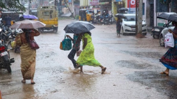 Possibility of heavy rain in 5 districts of Tamil Nadu today 
