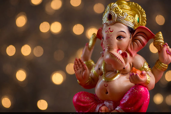 Vinayagar Chaturthi Devotees thronged the Ganesha temple since morning Greetings from the leaders 