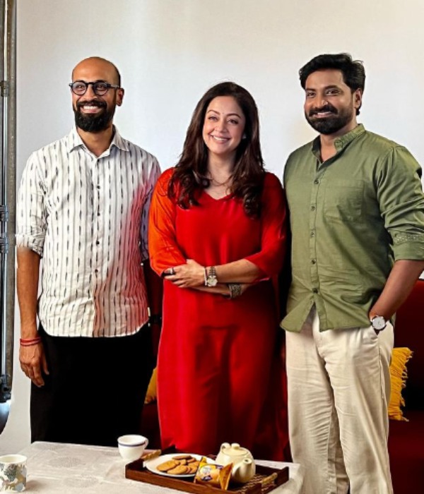 Actor Mirchi Senthil paired with actress Jyotika