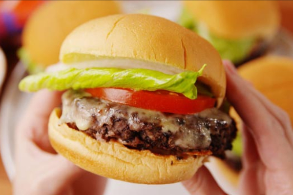 26 people admitted to hospital after eating chicken rice in Krishnagiri 26 people admitted to hospital after eating chicken rice in Krishnagiri