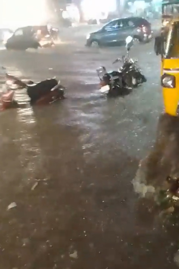  Tamilnadu Weatherman shares video of Tambaram Selaiyur after rains 