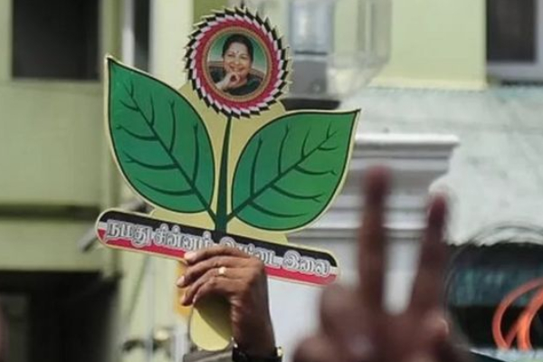 HC order to take criminal action against officials to prevent illegal grabbing of government lands HC order to take criminal action against officials to prevent illegal grabbing of government lands