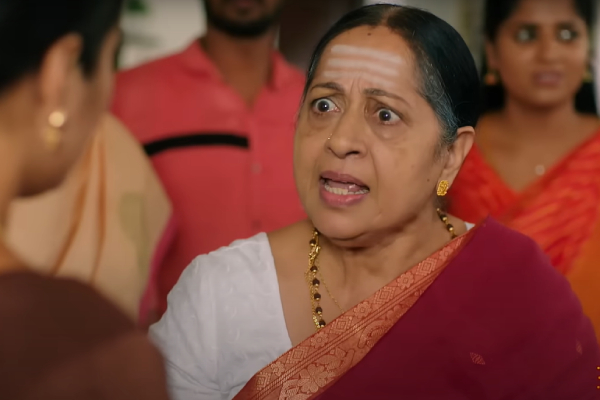 ethir neechal Serial team Sothapal in case of Venba identification in kathir 