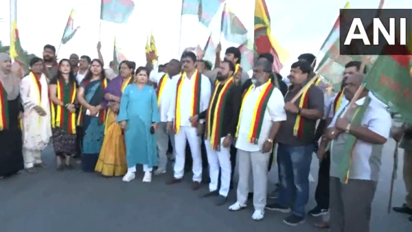  Cauvery: Karnataka Bandh- Pro-Kannada organisations hold protest in Bengalore