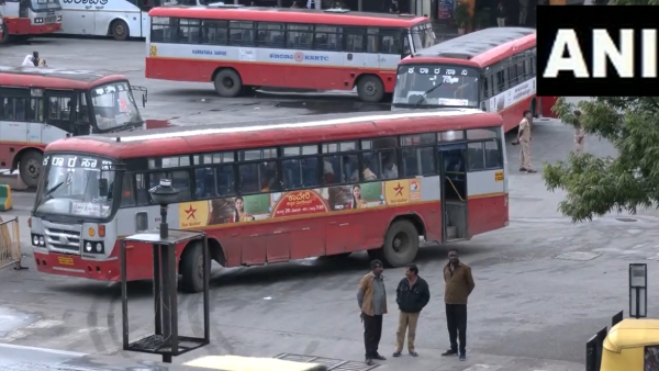  Cauvery: Karnataka Bandh- Pro-Kannada organisations hold protest in Bengalore