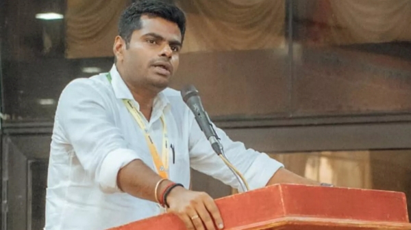 Ooty Hill Cop Policeman Ganesan transfered after taking photo with BJP Chief Annamalai 