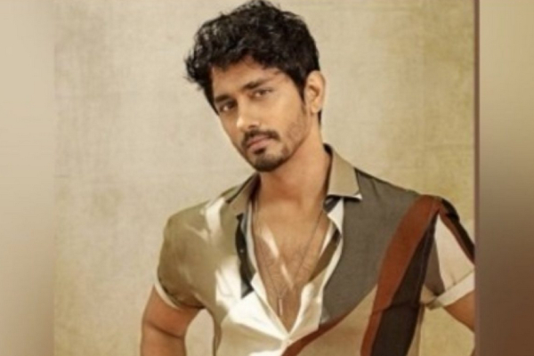 Seeman said he able to block KGF, while Kannada association block vijay film 