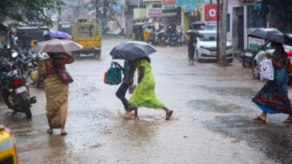 Chennai met alert possibility of rain in 10 districts in Tamilnadu 