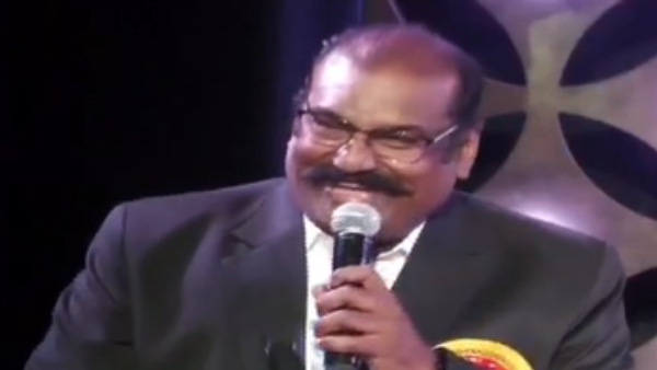 Actor Napoleon he organized a program with many students of the college he studied in America