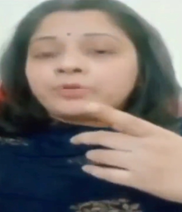  Actor vijayalakshmi releases new video on NTK Chief Seeman issue